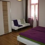 Govienna Modern Apartment